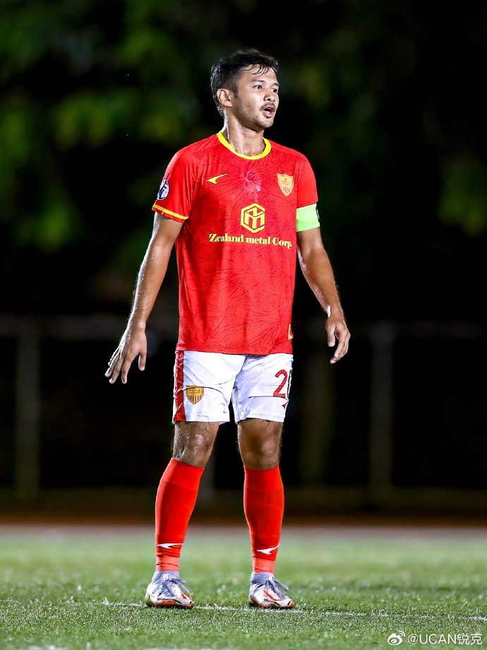 马拉加队员表现抢眼，力挽狂澜