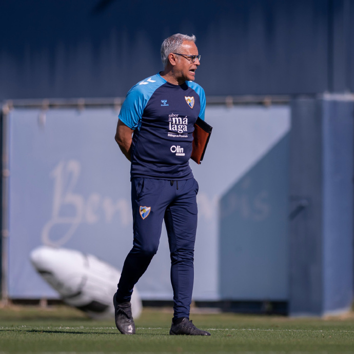 马拉加队员表现抢眼，力挽狂澜